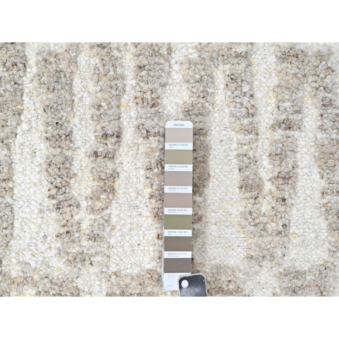 8'0" x 9'10" New Hand Knotted Ivory Wool Rectangle Oriental Rug - MOA10210350