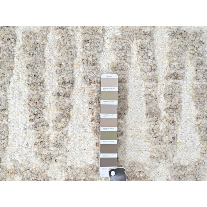 8'0" x 9'10" New Hand Knotted Ivory Wool Rectangle Oriental Rug - MOA10210350