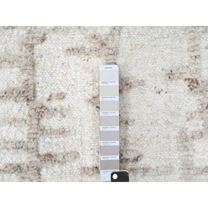 1'11" x 2'11" New Hand Knotted Ivory Wool Rectangle Oriental Rug - MOA10210353