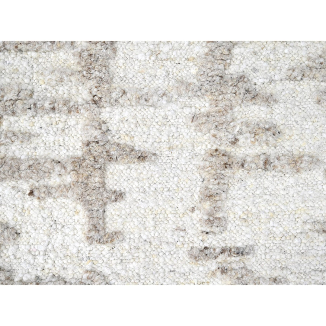 2'7" x 9'10" New Hand Knotted Ivory Wool Runner Oriental Rug - MOA10210354
