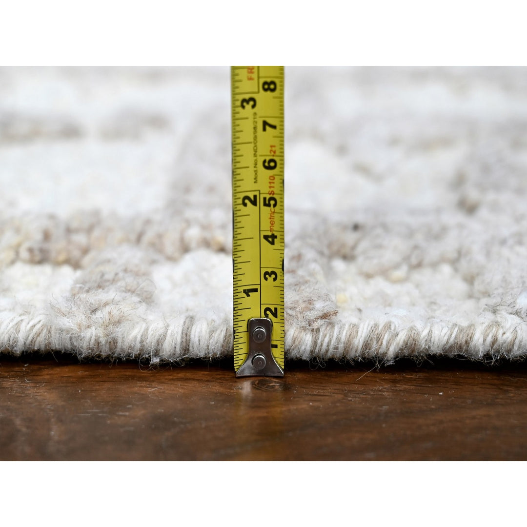 2'7" x 9'10" New Hand Knotted Ivory Wool Runner Oriental Rug - MOA10210354