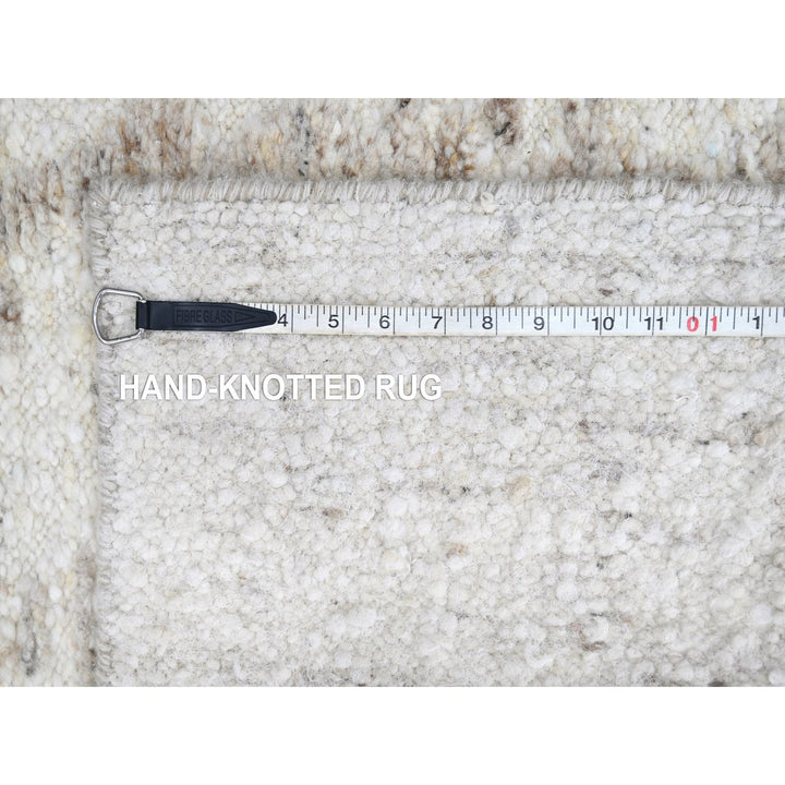 2'6" x 8'0" New Hand Knotted Ivory Wool Runner Oriental Rug - MOA10210357