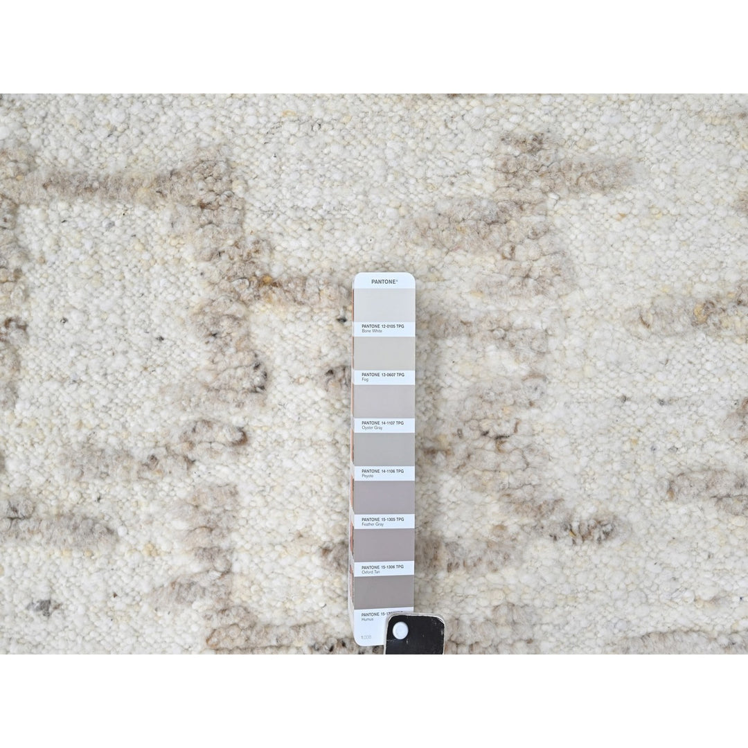 2'6" x 11'10" New Hand Knotted Ivory Wool Runner Oriental Rug - MOA10210358