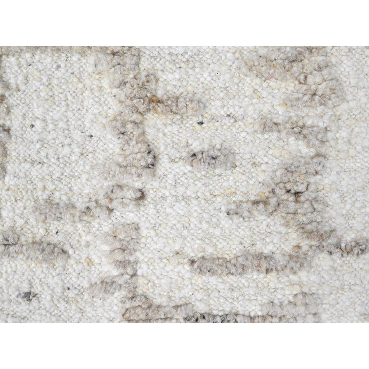 2'6" x 11'10" New Hand Knotted Ivory Wool Runner Oriental Rug - MOA10210358