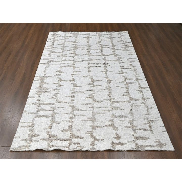 8'0" x 10'0" New Hand Knotted Ivory Wool Rectangle Oriental Rug - MOA10210359