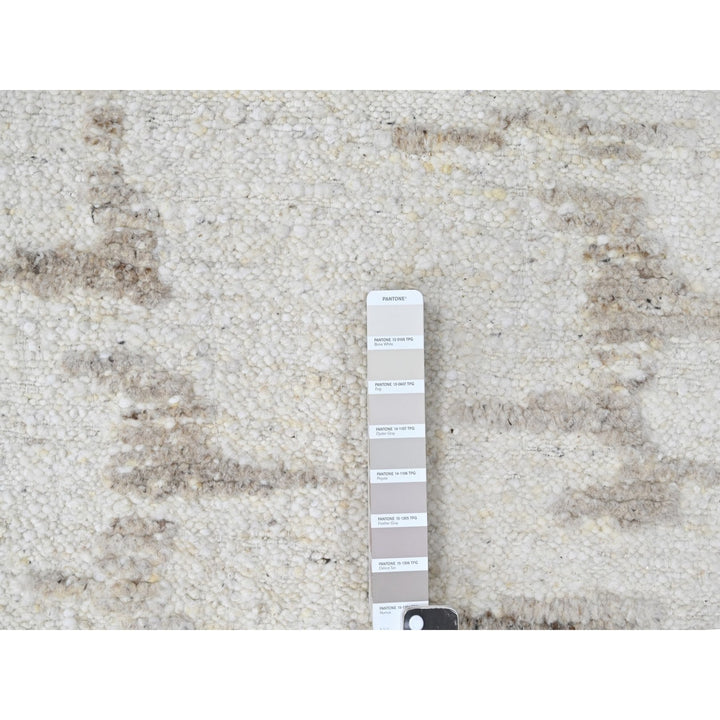8'0" x 10'0" New Hand Knotted Ivory Wool Rectangle Oriental Rug - MOA10210359