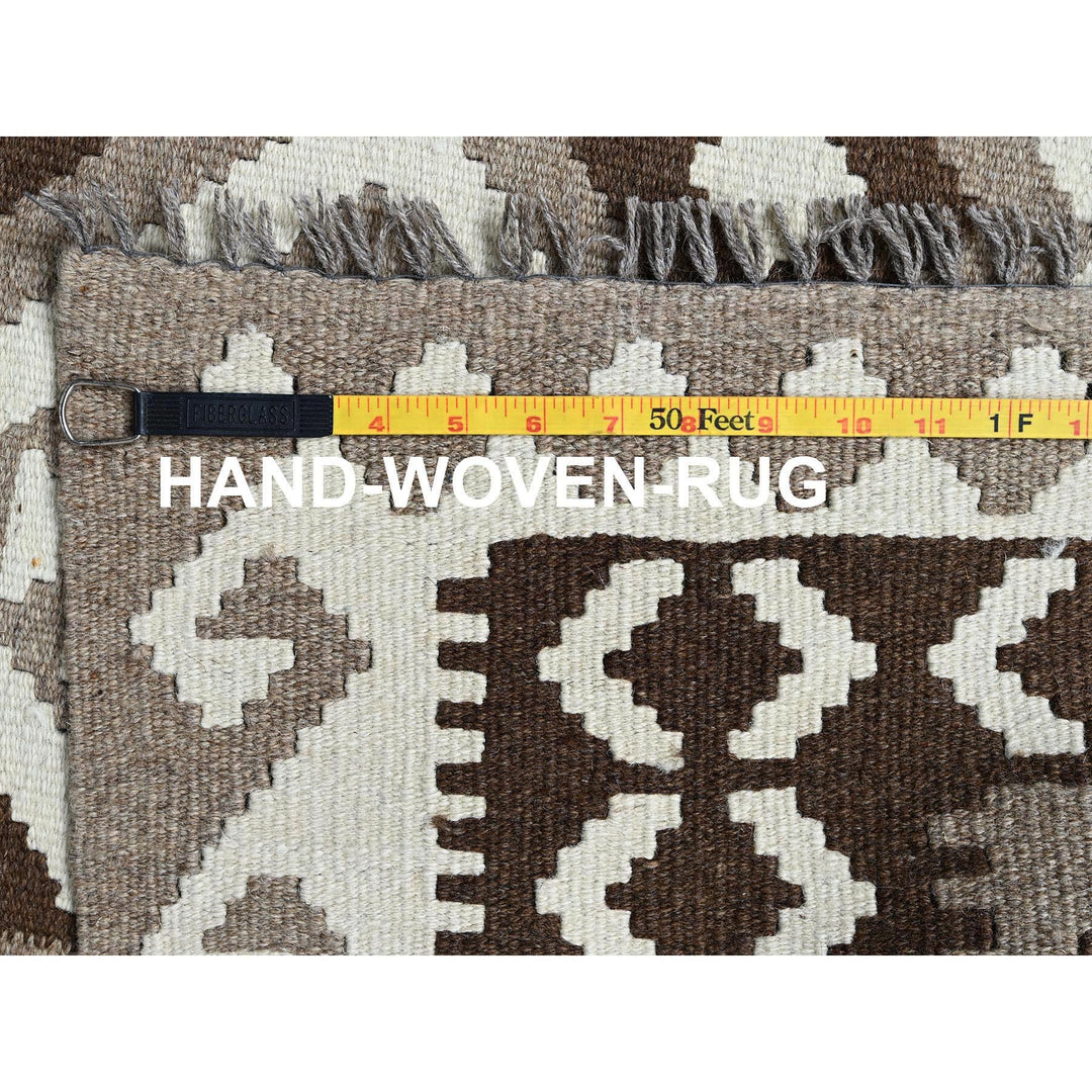 4'0" x 6'1" New Hand Woven Grey Wool Rectangle Oriental Rug - MOA1021210