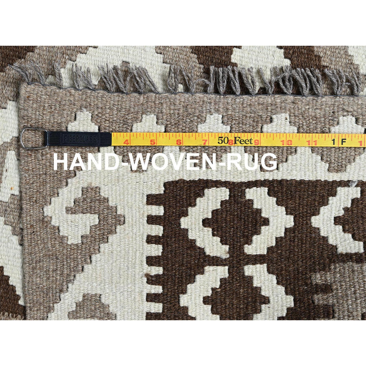 4'0" x 6'1" New Hand Woven Grey Wool Rectangle Oriental Rug - MOA1021210