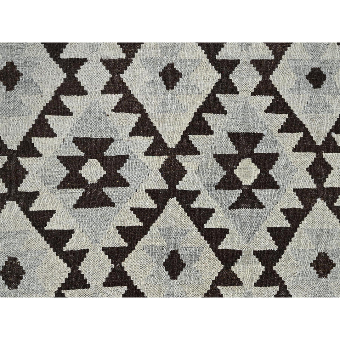 5'1" x 6'7" New Hand Woven Ivory Wool Rectangle Oriental Rug - MOA1021211