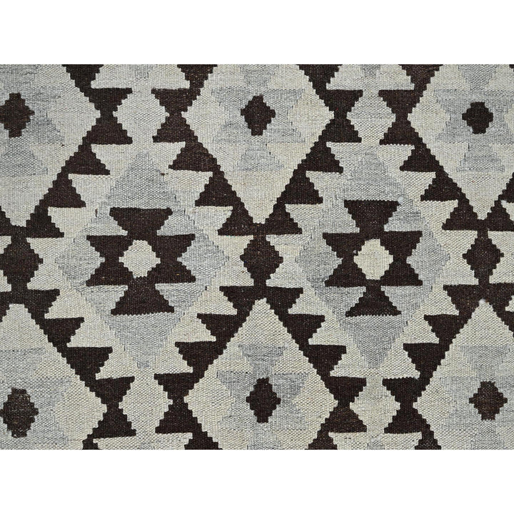 5'1" x 6'7" New Hand Woven Ivory Wool Rectangle Oriental Rug - MOA1021211