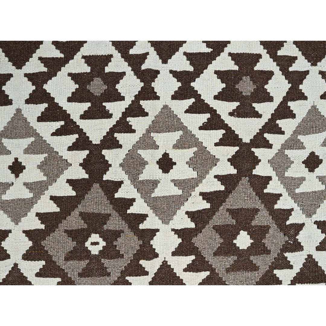 4'10" x 6'6" New Hand Woven Brown Wool Rectangle Oriental Rug - MOA1021212