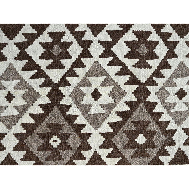 4'10" x 6'6" New Hand Woven Brown Wool Rectangle Oriental Rug - MOA1021212
