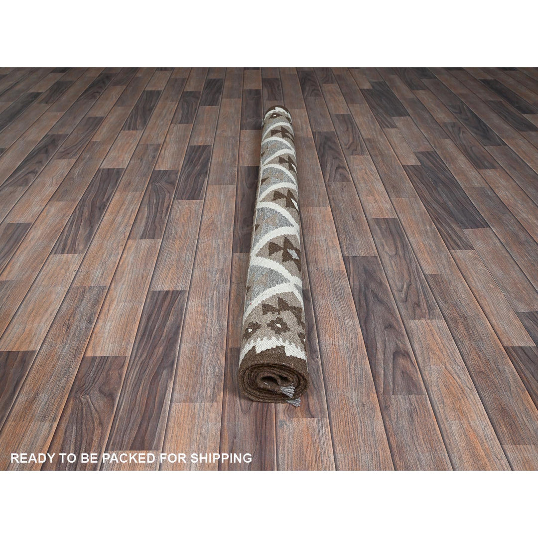 4'10" x 6'6" New Hand Woven Grey Wool Rectangle Oriental Rug - MOA1021245