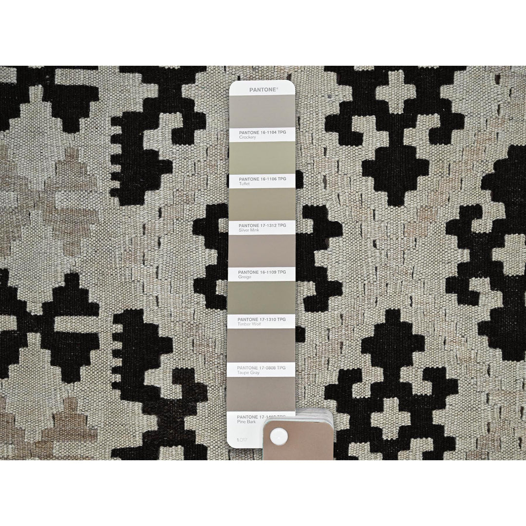 4'11" x 6'6" New Hand Woven Ivory Wool Rectangle Oriental Rug - MOA1021246