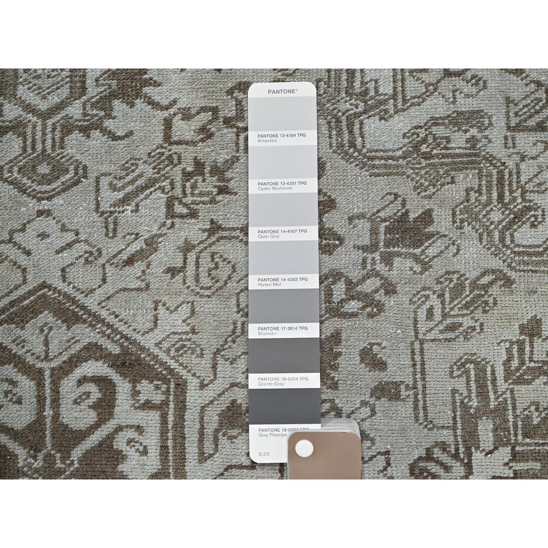 7'6" x 10'4" Vintage Hand Knotted Grey Wool Rectangle Oriental Rug - MOA1021337