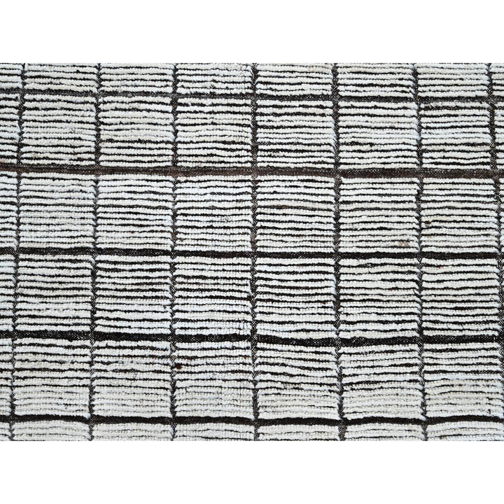 10'5" x 13'8" New Hand Knotted Ivory Wool Rectangle Oriental Rug - MOA1021341