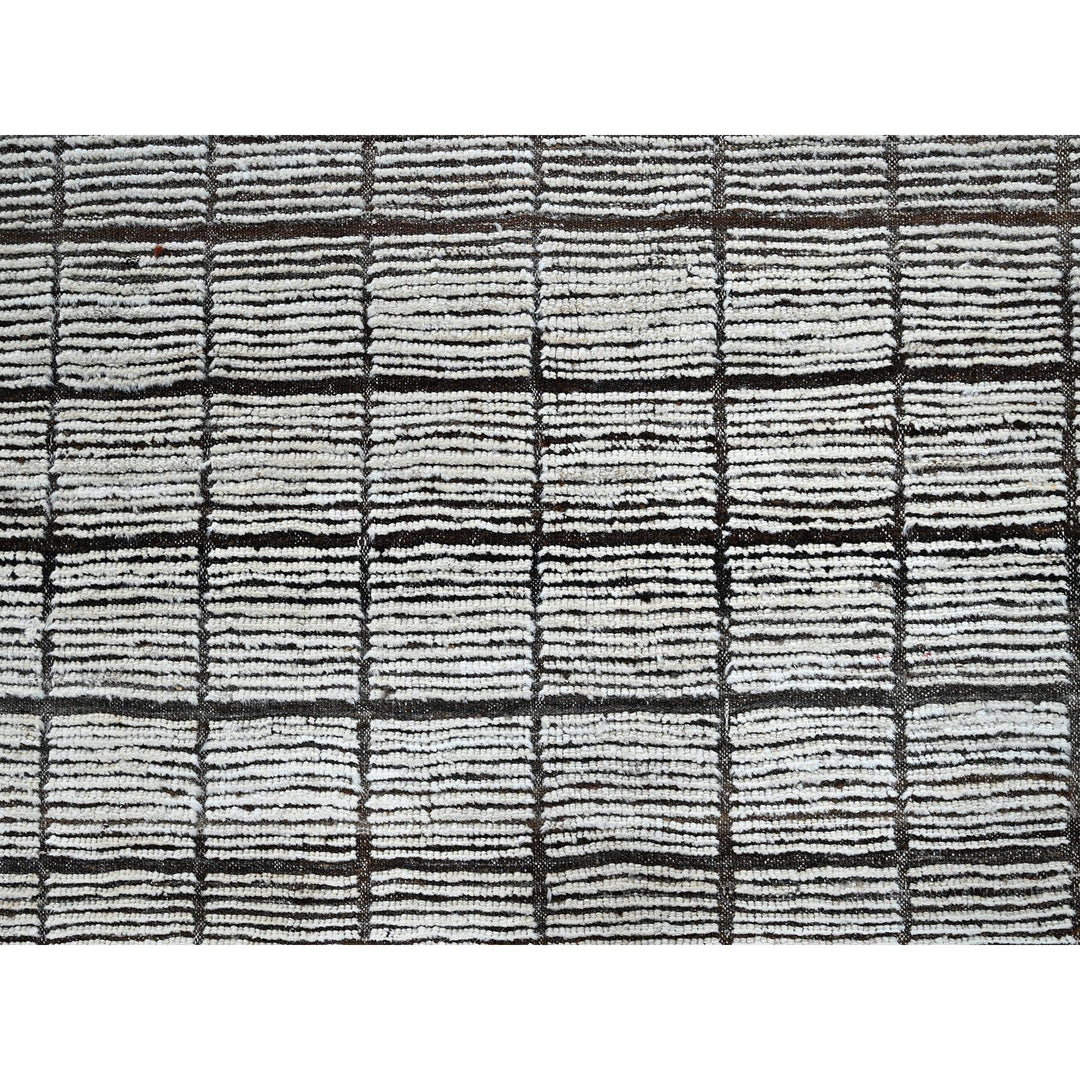 12'6" x 14'11" New Hand Knotted Ivory Wool Rectangle Oriental Rug - MOA1021375
