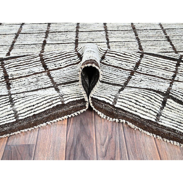 9'7" x 11'8" New Hand Knotted Ivory Wool Rectangle Oriental Rug - MOA1021376