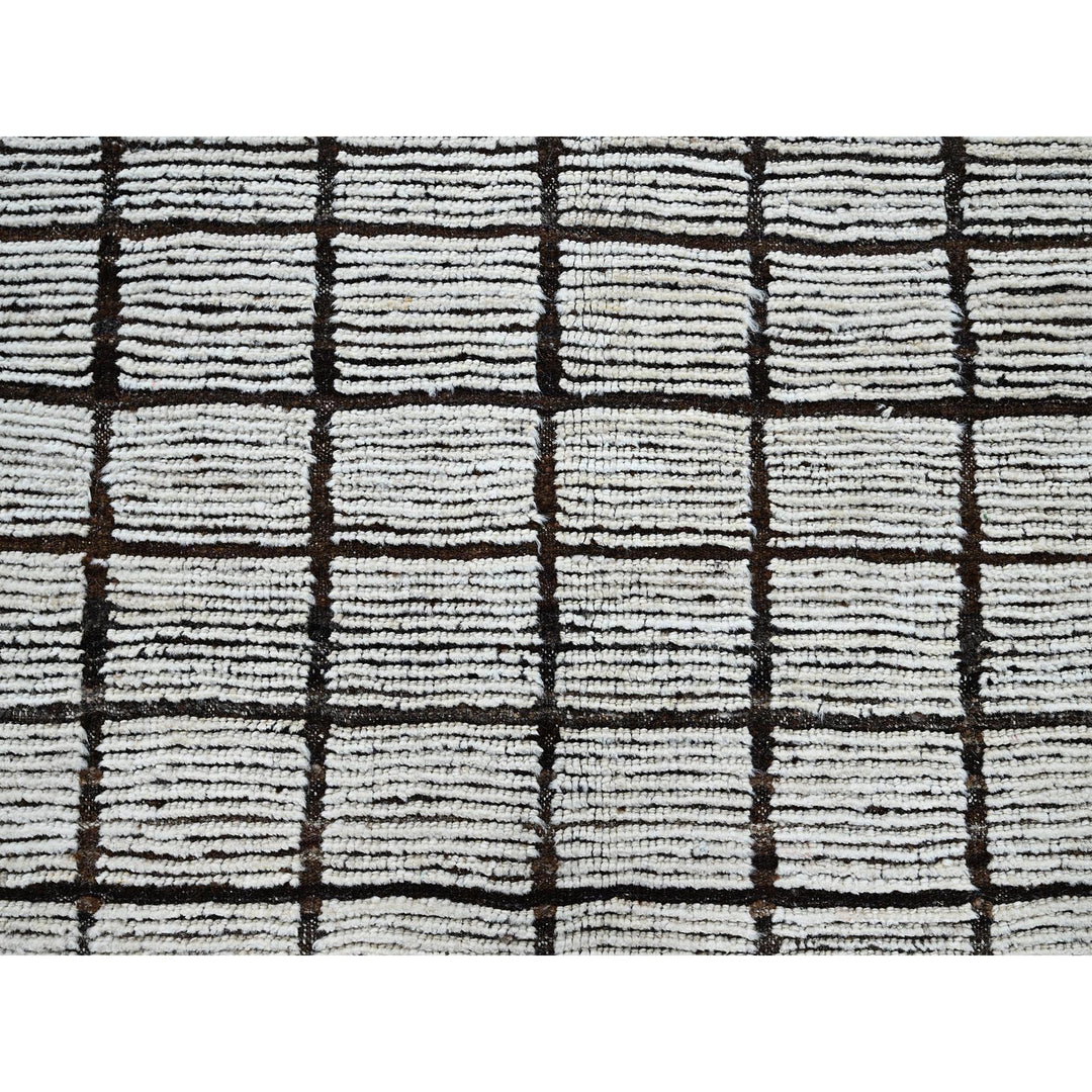 9'7" x 11'8" New Hand Knotted Ivory Wool Rectangle Oriental Rug - MOA1021376