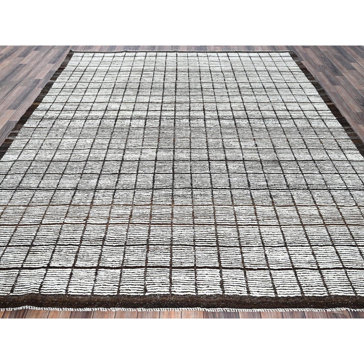8'9" x 9'10" New Hand Knotted Ivory Wool Rectangle Oriental Rug - MOA1021378