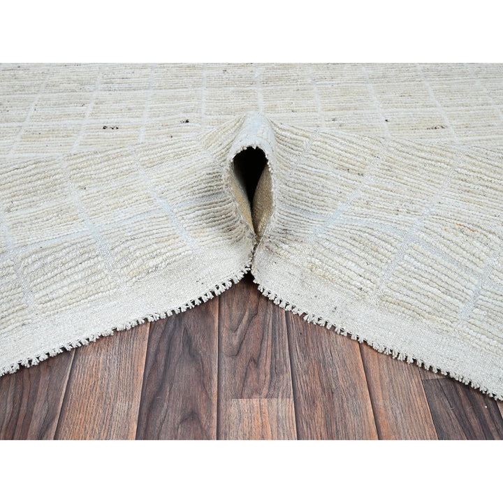 9'1" x 11'11" New Hand Knotted Ivory Wool Rectangle Oriental Rug - MOA1021379
