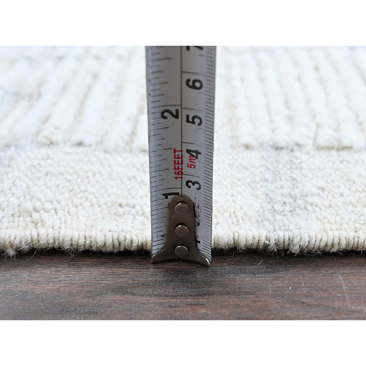 2'11" x 5'0" New Hand Knotted Ivory Wool Rectangle Oriental Rug - MOA1021383