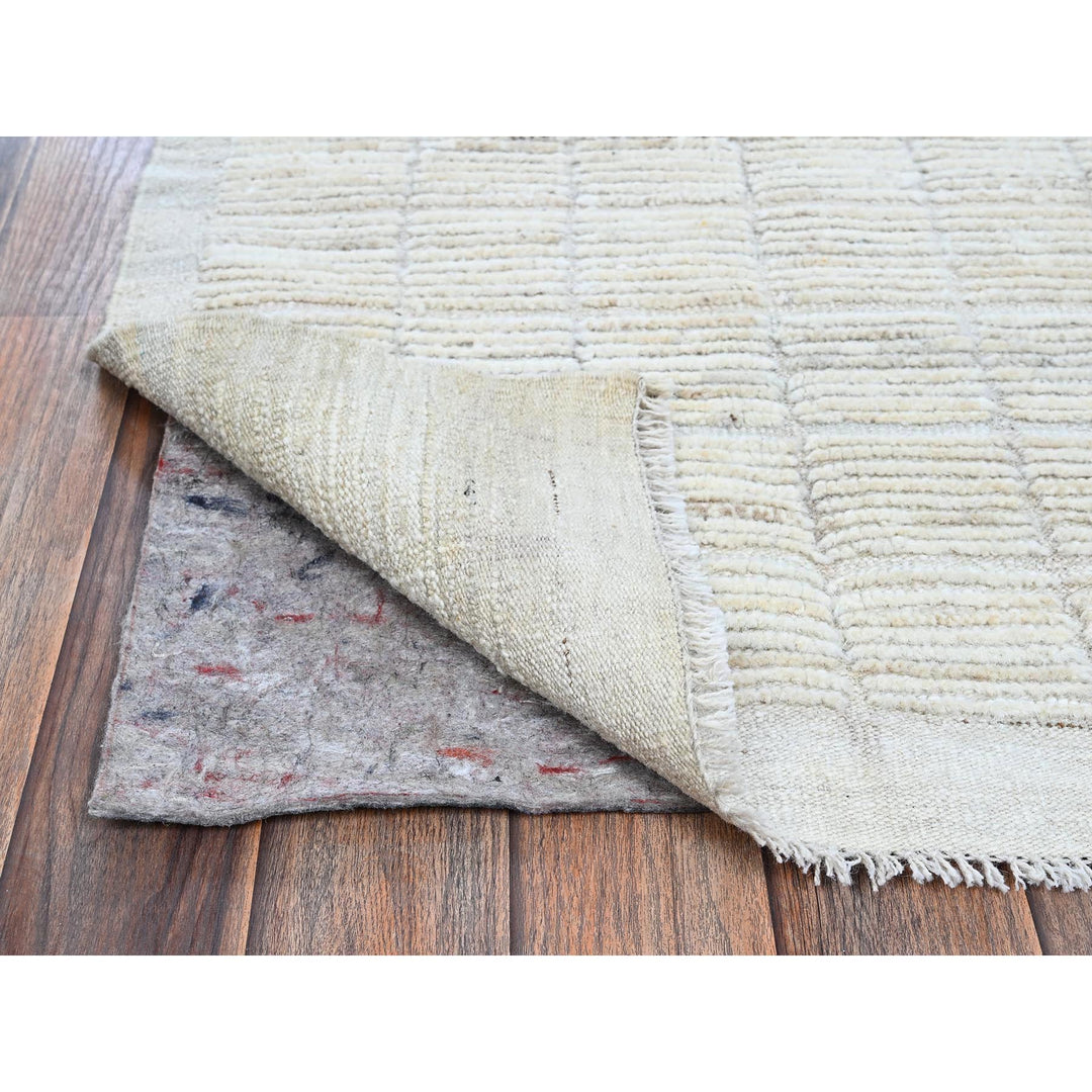 2'4" x 2'11" New Hand Knotted Ivory Wool Rectangle Oriental Rug - MOA1021386