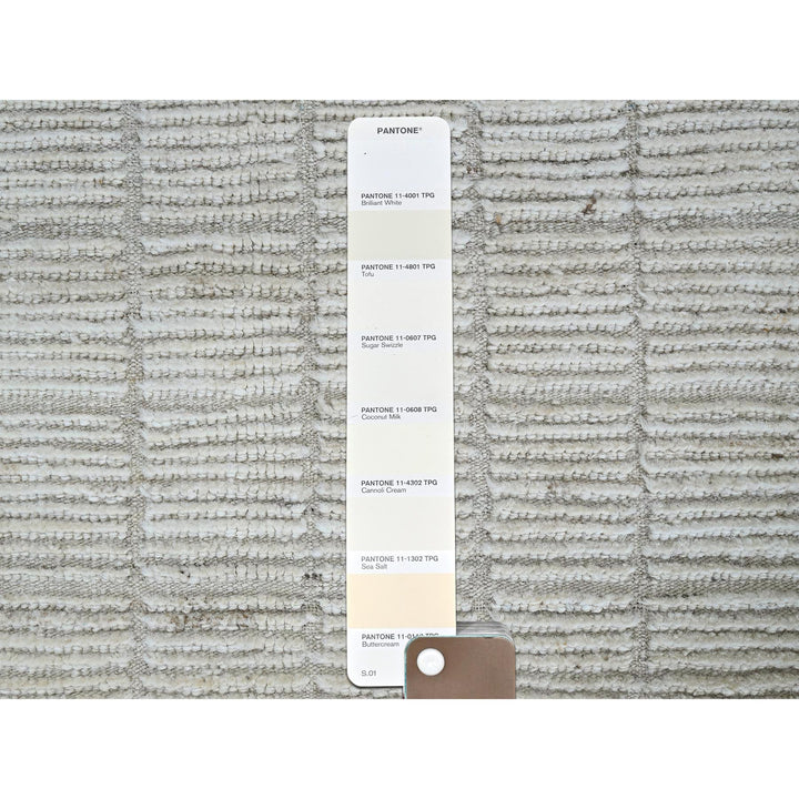 2'4" x 3'0" New Hand Knotted Ivory Wool Rectangle Oriental Rug - MOA1021387