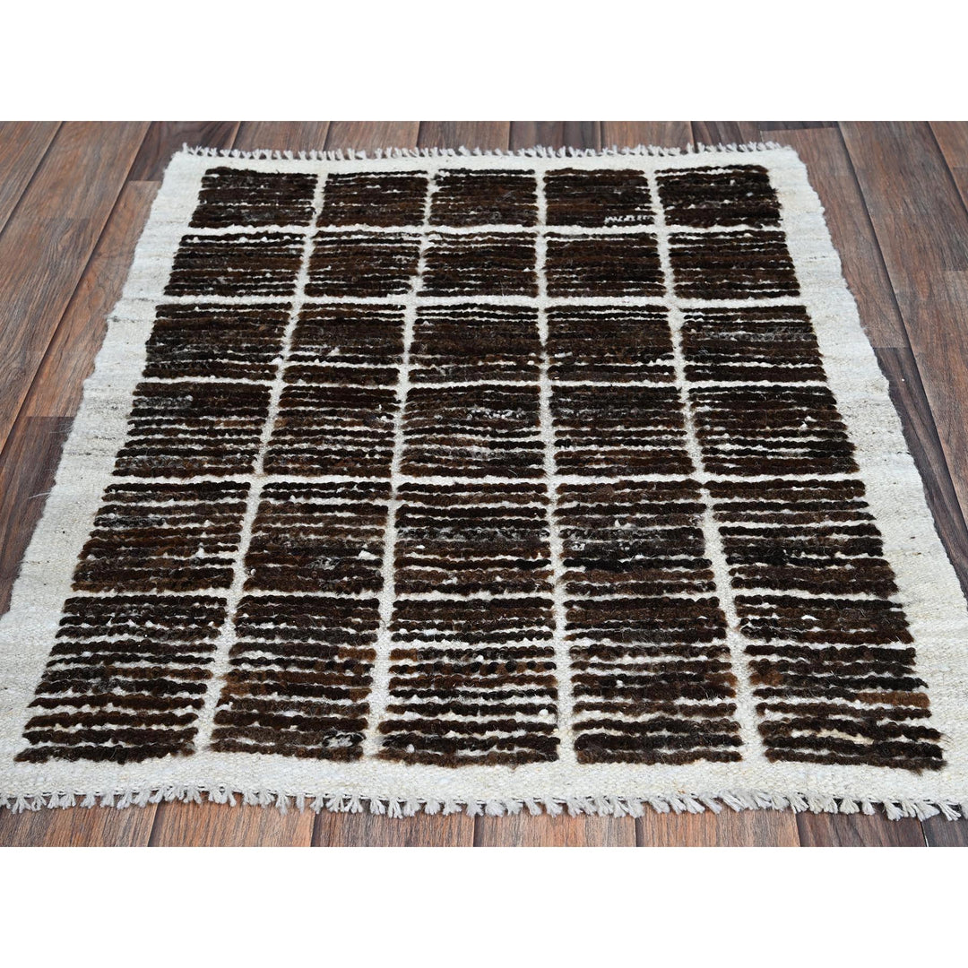 2'1" x 2'7" New Hand Knotted Brown Wool Rectangle Oriental Rug - MOA1021388