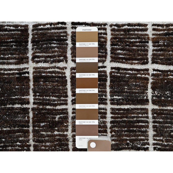 2'1" x 2'7" New Hand Knotted Brown Wool Rectangle Oriental Rug - MOA1021389