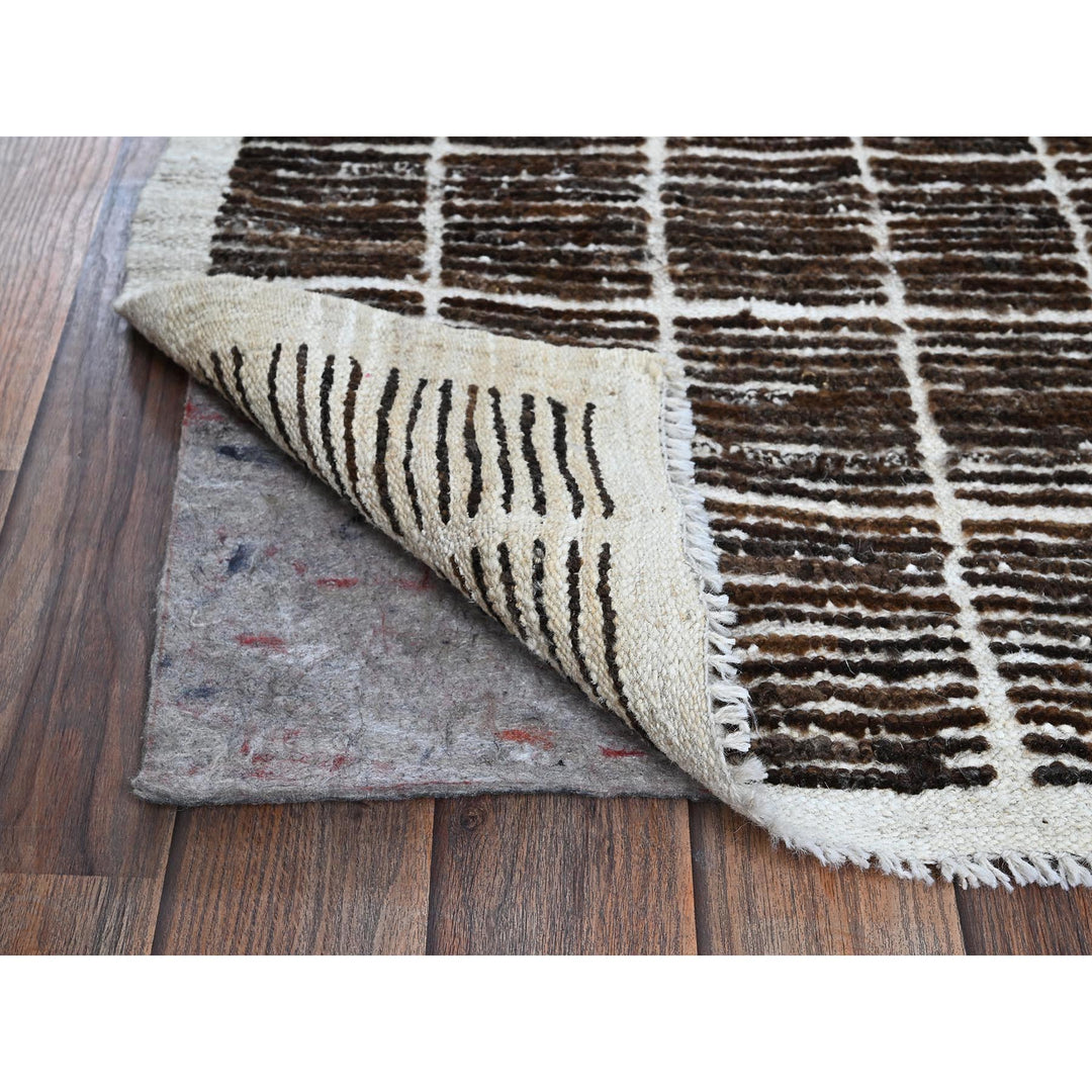 2'1" x 2'8" New Hand Knotted Brown Wool Rectangle Oriental Rug - MOA1021390