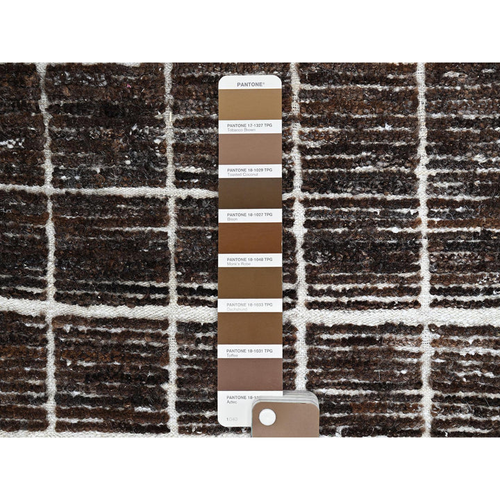 2'3" x 2'8" New Hand Knotted Brown Wool Rectangle Oriental Rug - MOA1021391