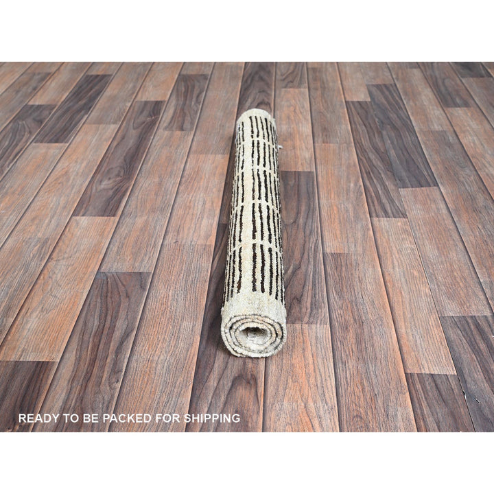 2'3" x 2'8" New Hand Knotted Brown Wool Rectangle Oriental Rug - MOA1021391