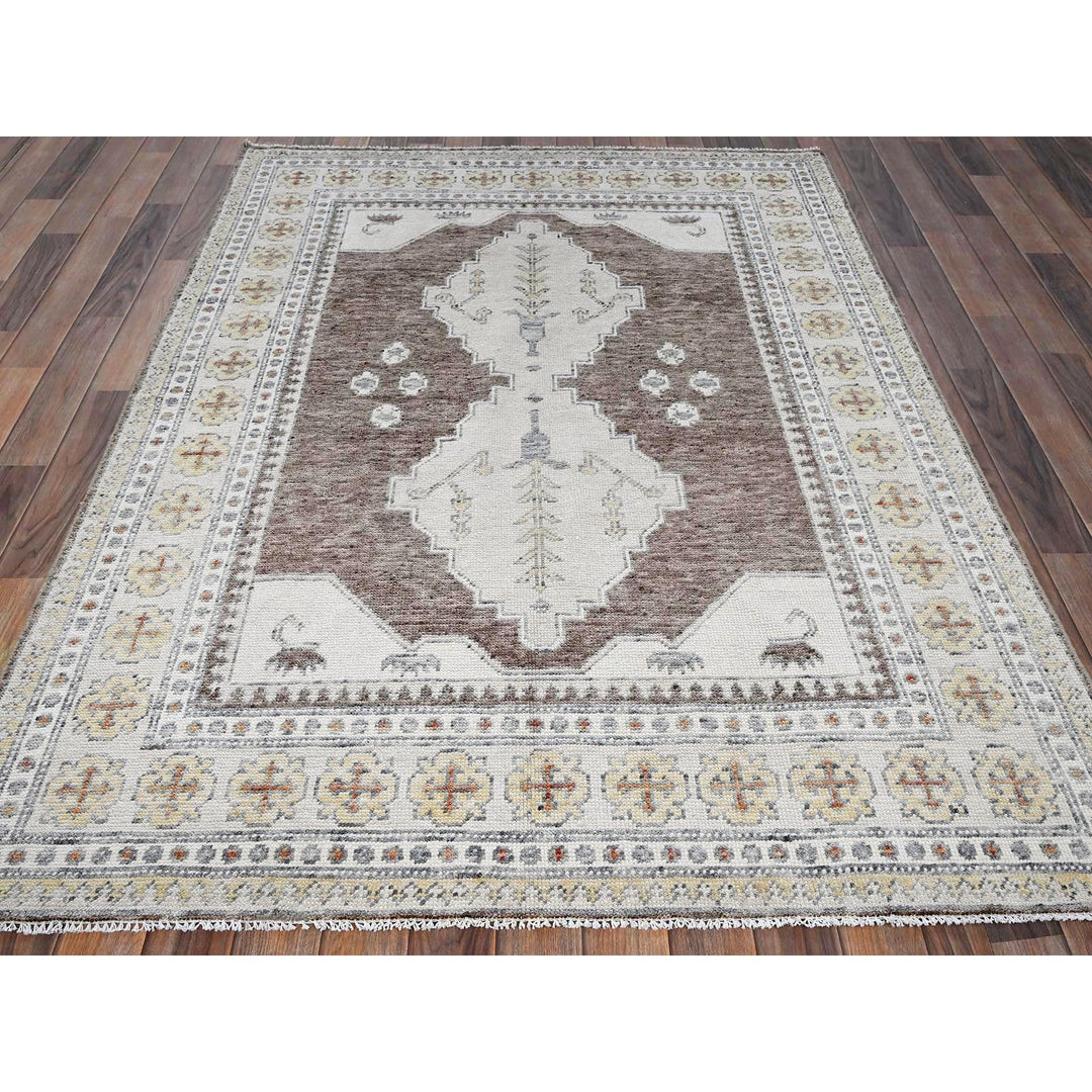 4'10" x 6'11" New Hand Knotted Brown Wool Rectangle Oriental Rug - MOA1021417