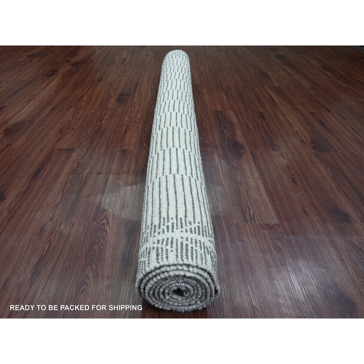 6'1" x 9'4" New Hand Knotted Grey Wool Rectangle Oriental Rug - MOA10220422