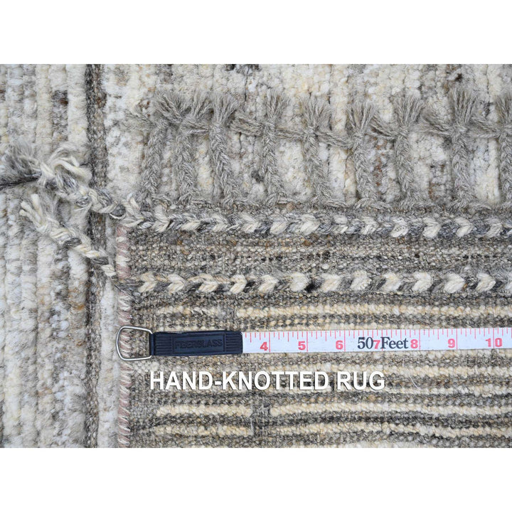 6'2" x 9'0" New Hand Knotted Grey Wool Rectangle Oriental Rug - MOA10220423