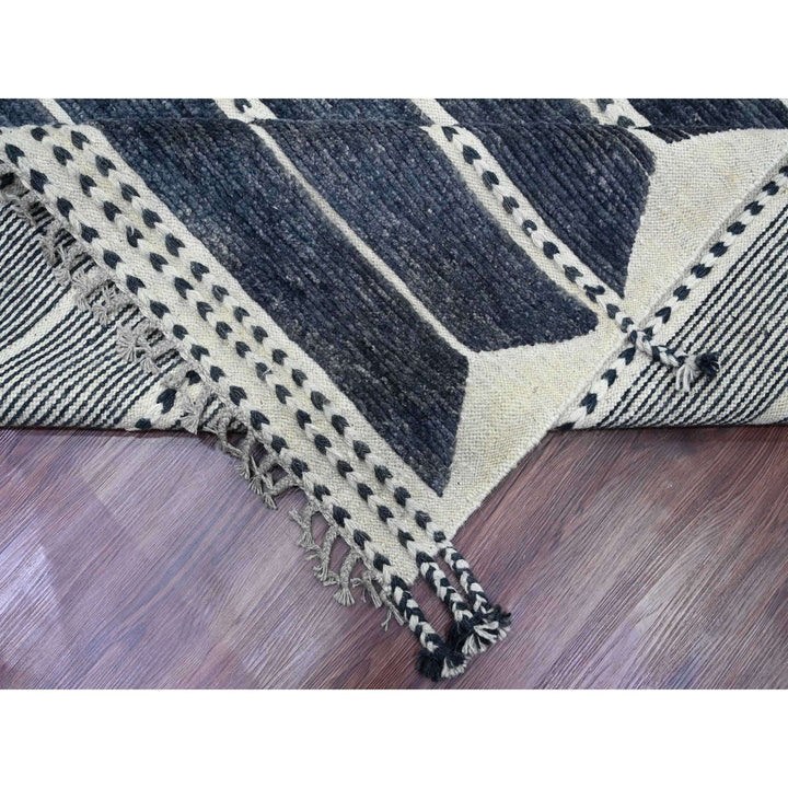 10'4" x 14'2" New Hand Knotted Black Wool Rectangle Oriental Rug - MOA10220523