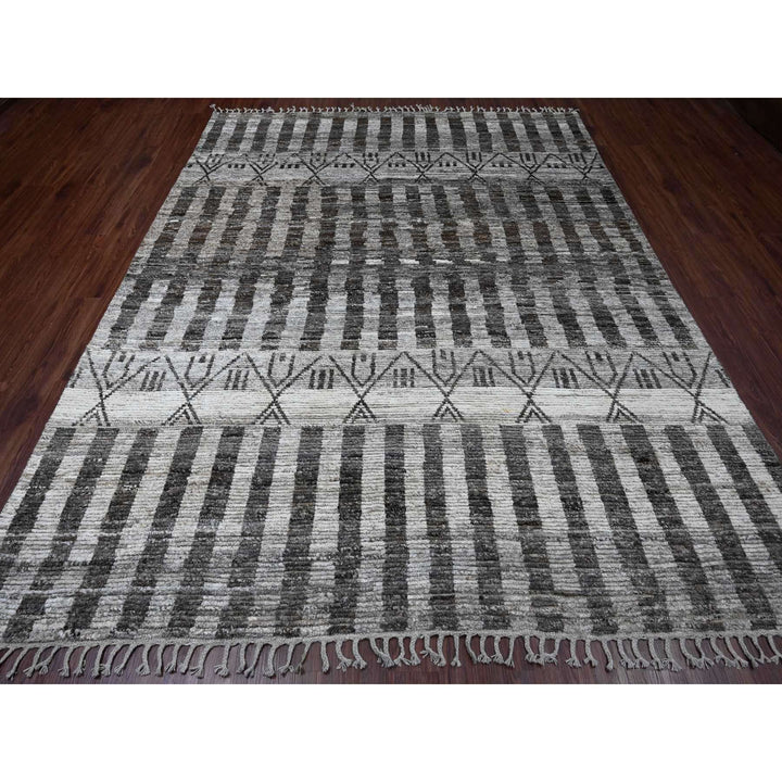 8'0" x 10'3" New Hand Knotted Grey Wool Rectangle Oriental Rug - MOA10220525