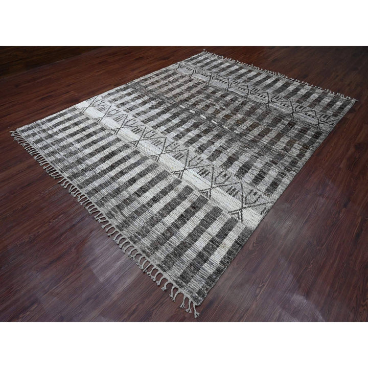8'0" x 10'3" New Hand Knotted Grey Wool Rectangle Oriental Rug - MOA10220525