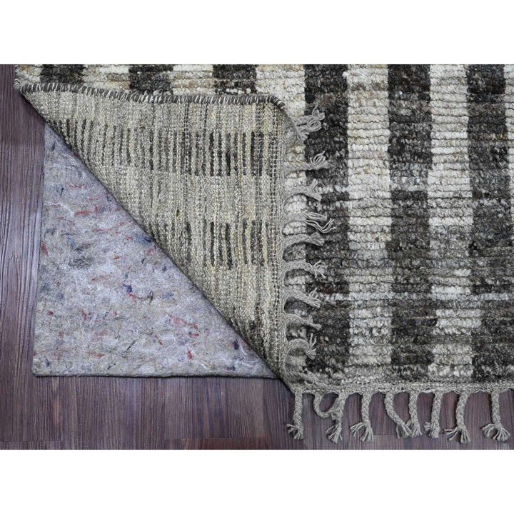 8'0" x 10'3" New Hand Knotted Grey Wool Rectangle Oriental Rug - MOA10220525