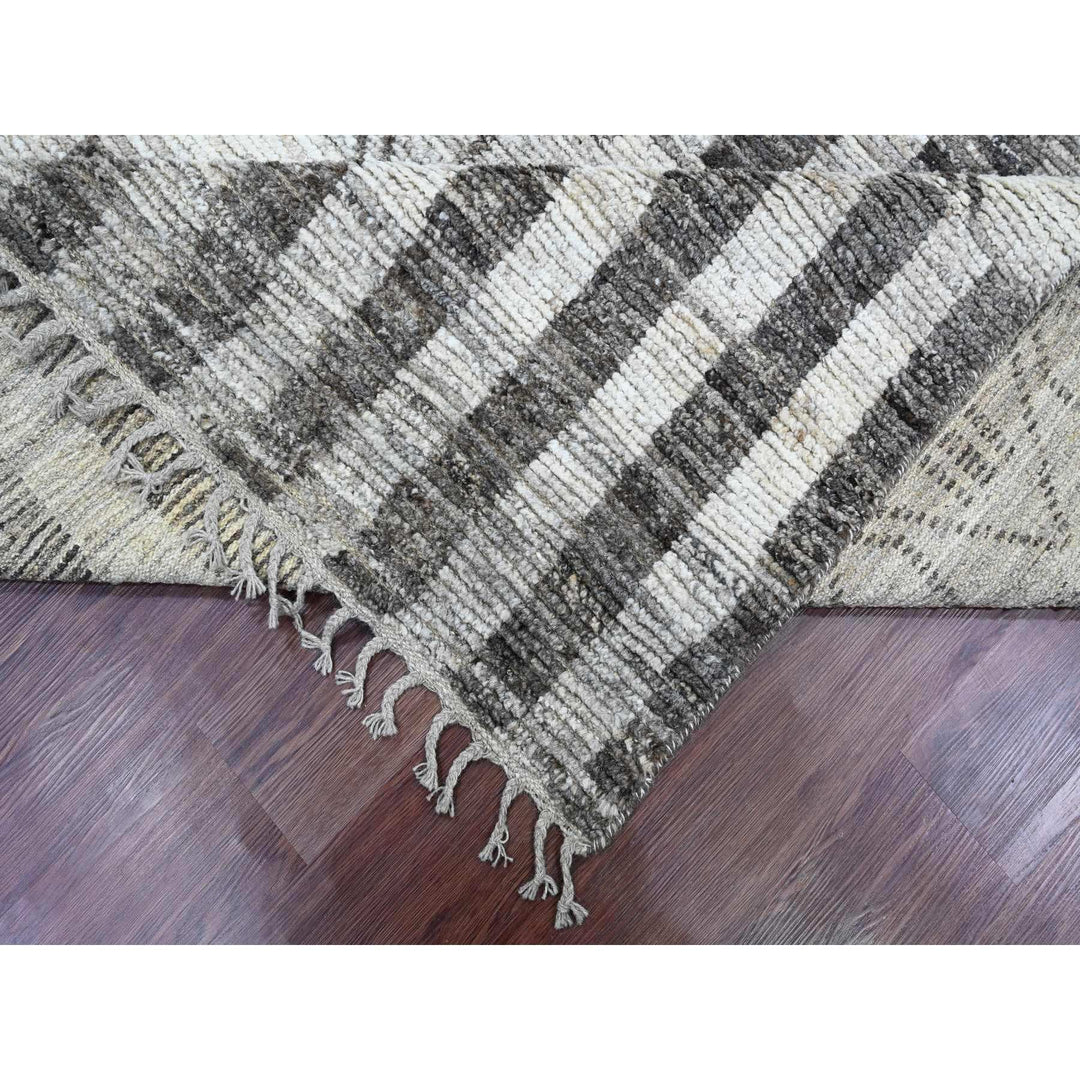 8'0" x 10'3" New Hand Knotted Grey Wool Rectangle Oriental Rug - MOA10220525