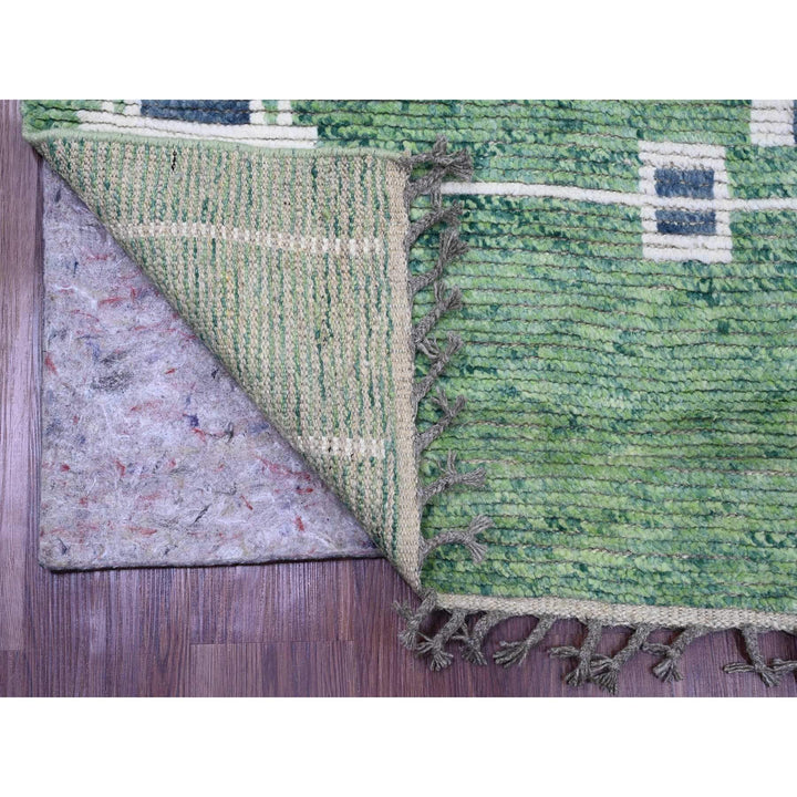 5'1" x 12'3" New Hand Knotted Green Wool Runner Oriental Rug - MOA10220548