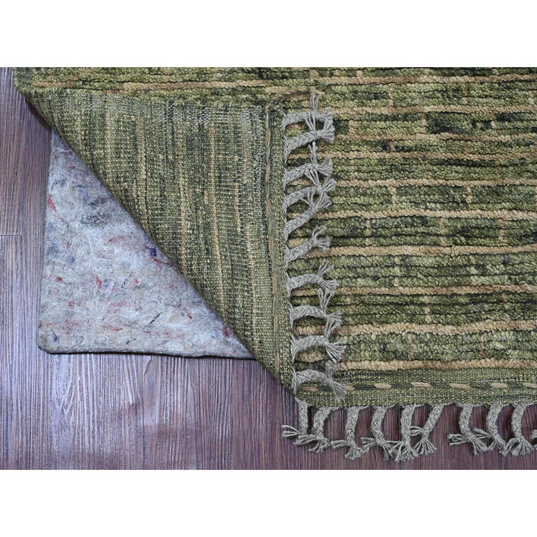 4'5" x 7'8" New Hand Knotted Green Wool Rectangle Oriental Rug - MOA10220549