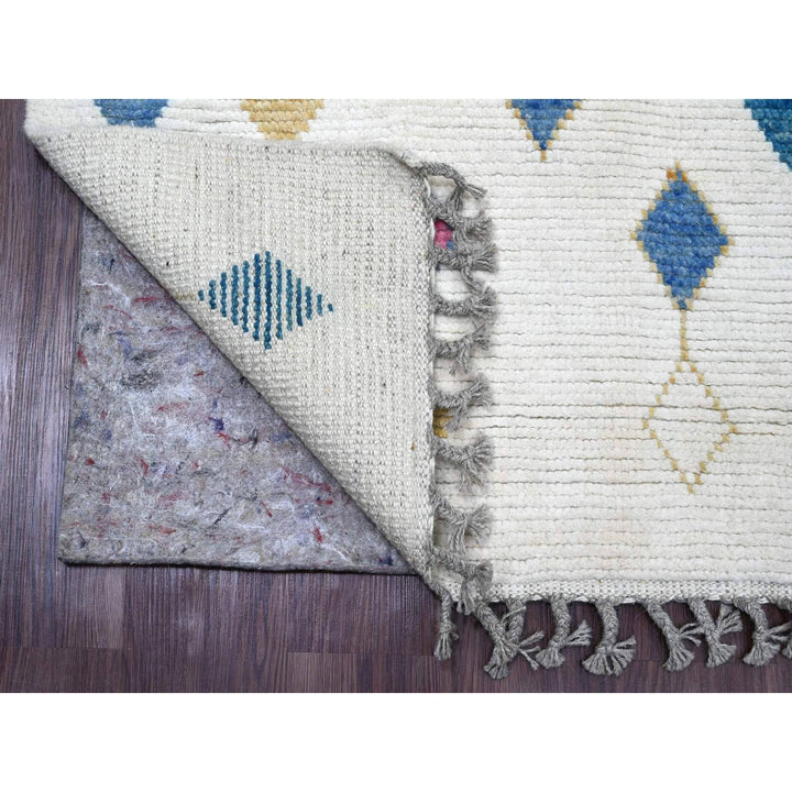 6'0" x 9'3" New Hand Knotted Ivory Wool Rectangle Oriental Rug - MOA10220742