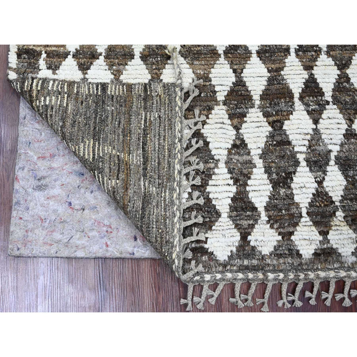 4'1" x 5'6" New Hand Knotted Brown Wool Rectangle Oriental Rug - MOA10220745