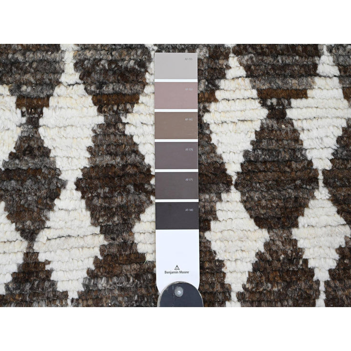 4'1" x 5'6" New Hand Knotted Brown Wool Rectangle Oriental Rug - MOA10220745