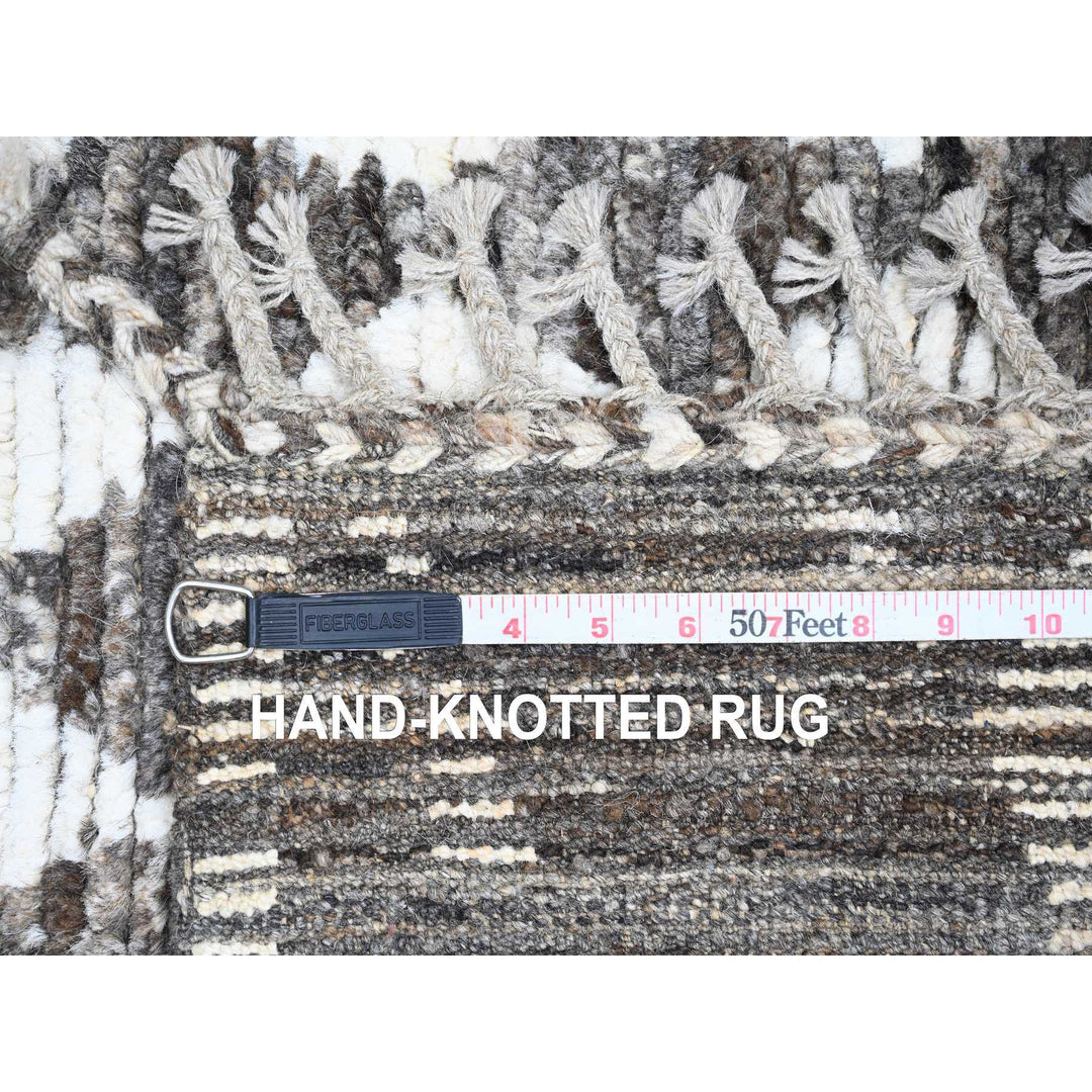 4'1" x 5'6" New Hand Knotted Brown Wool Rectangle Oriental Rug - MOA10220745