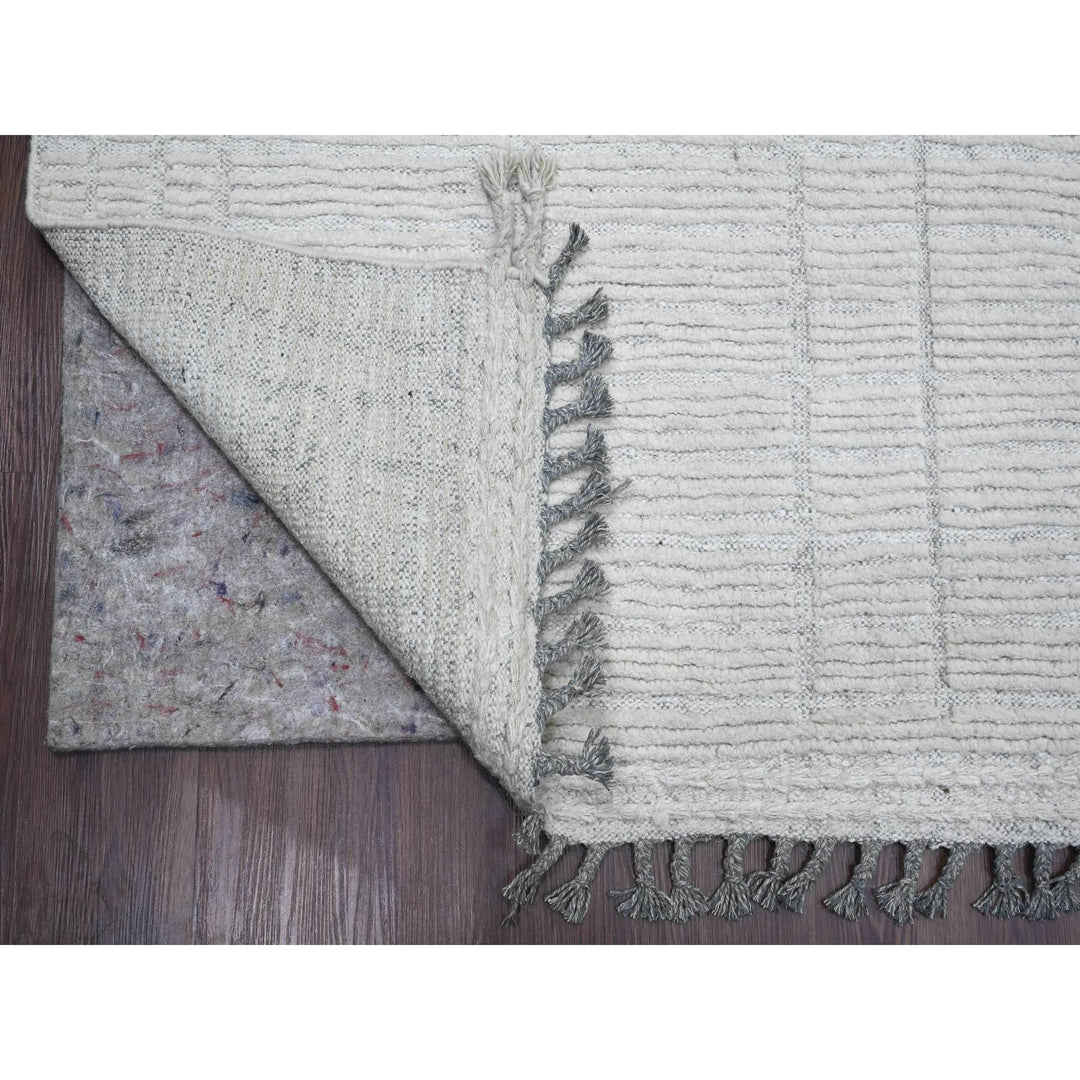 8'10" x 12'2" New Hand Knotted Ivory Wool Rectangle Oriental Rug - MOA10220831