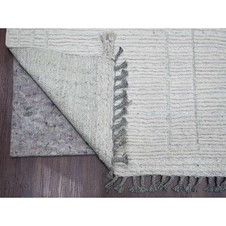 8'10" x 12'2" New Hand Knotted Ivory Wool Rectangle Oriental Rug - MOA10220831