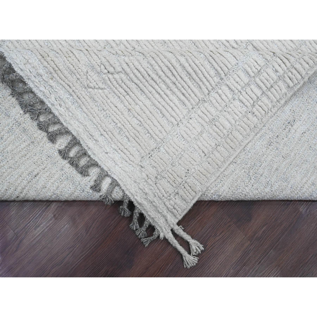 8'10" x 12'2" New Hand Knotted Ivory Wool Rectangle Oriental Rug - MOA10220831